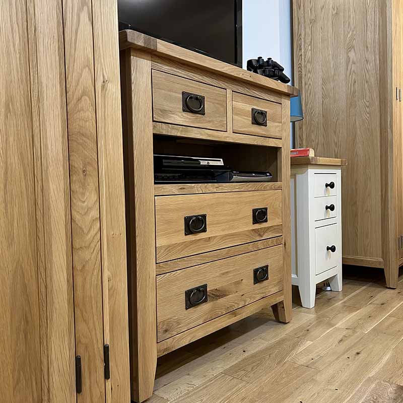 solid oak light oak 4 drawer media chest